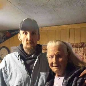 Meet your Posher, Heath